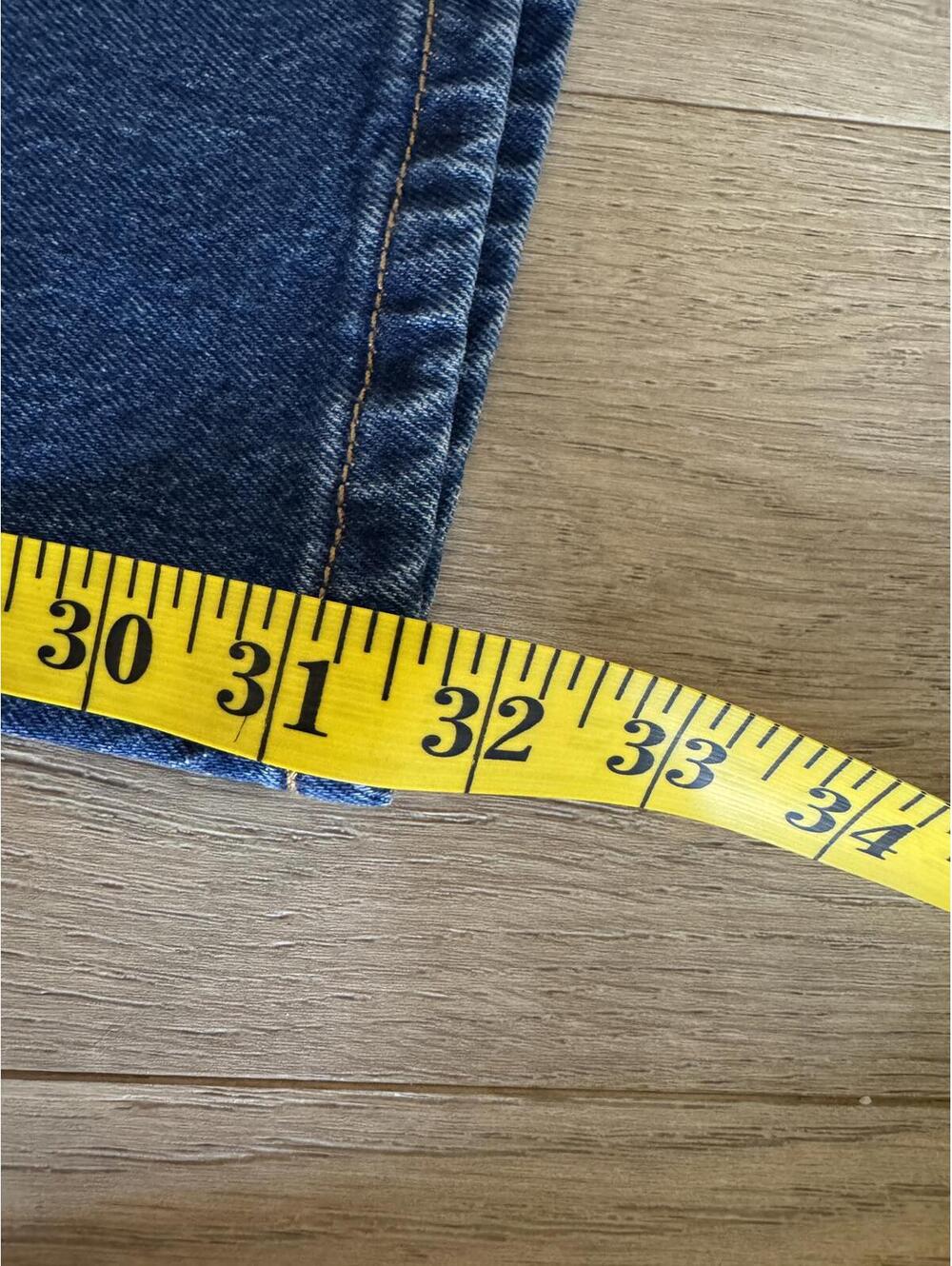 Levi's 501 Straight Jeans - Medium/Dark Wash - W24 L32 - Picture 6 of 9